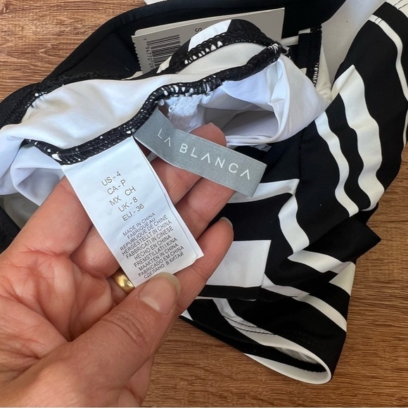 La Blanca Plunge One Piece Swimsuit - Picture 6 of 9